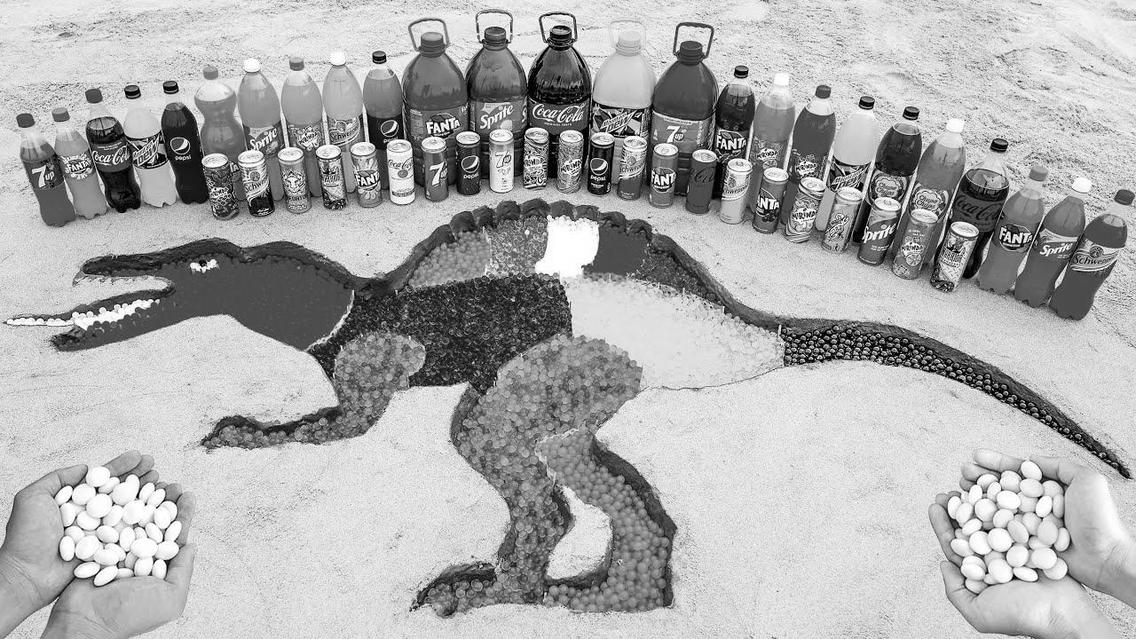 Methods to make Spinosaurus Dinosaur with Orbeez, Fanta, Sprite, Coca Cola, Mentos and Widespread Sodas